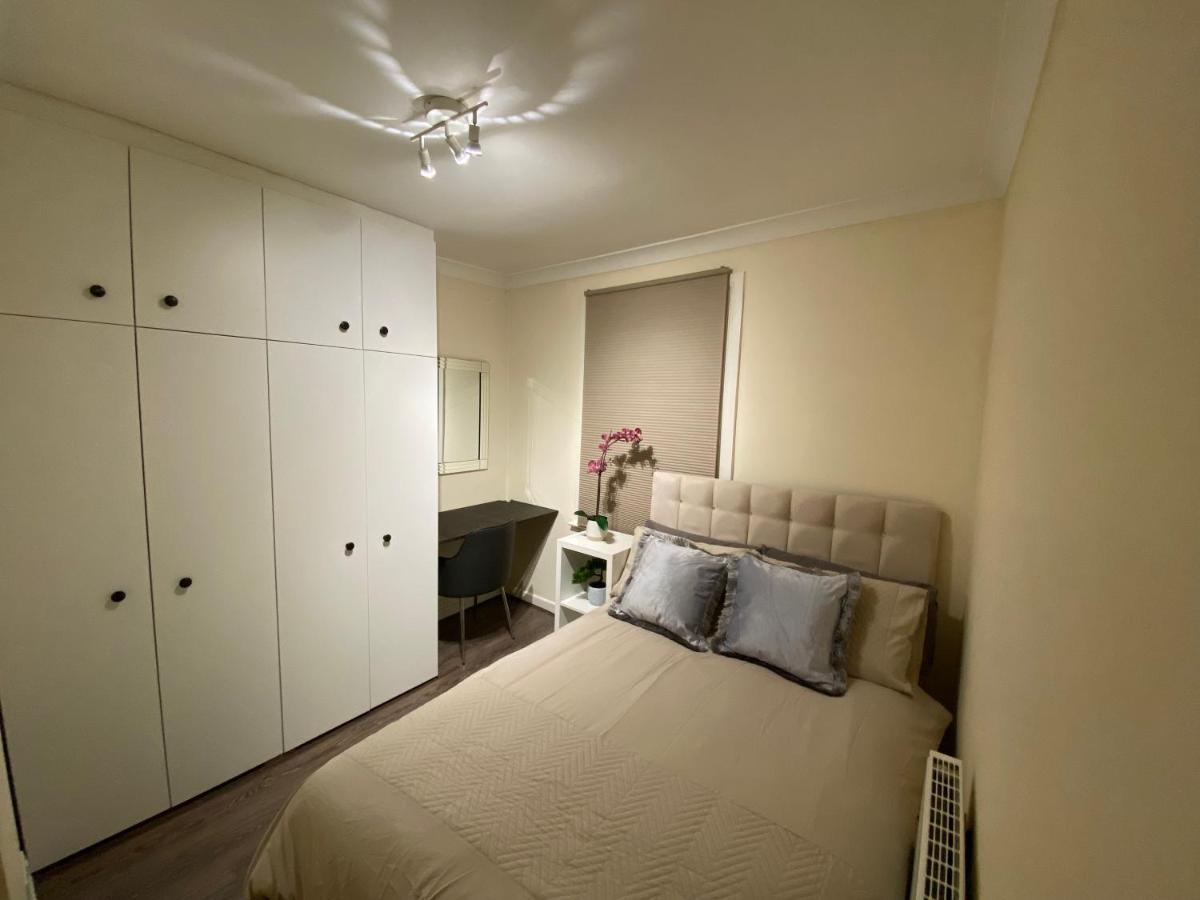 Private Rooms In Excellent Family House ,Zone 2 Λονδίνο Εξωτερικό φωτογραφία